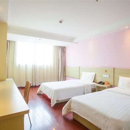 7Days Inn Foshan Zumiao Baihua Plaza Zewnętrze zdjęcie